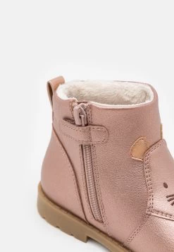 Friboo StivalettiPink Bambini Stivali F5713I0F5-J11 -Offerta Economica Moda Bambini 466c82ee18f444f1a8405ae1bce1b602