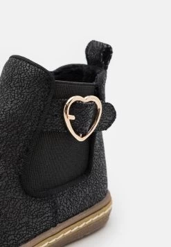 Friboo StivalettiBlack Bambini Stivali F5713I0DD-Q11 -Offerta Economica Moda Bambini 479aef6e2d0346e7bcb0456f4e766a74