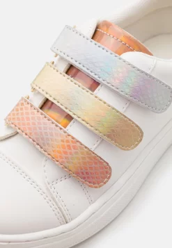 Friboo Sneakers BasseWhite Bambini Sneakers F5713D069-A11 11 Friboo Sneakers BasseWhite Bambini Sneakers F5713D069-A11 -Offerta Economica Moda Bambini 8906b84af3444d5191ac4f4587e46912 scaled