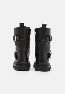 Friboo LeatherStivali Con I Lacci Black Bambini Stivali F5713J04F-Q11 -Offerta Economica Moda Bambini 92a96d14a4834625a43586f08b801a3a