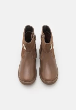 Friboo StivalettiTaupe Bambini Stivali F5713I0GI-B11 -Offerta Economica Moda Bambini 998412e9ee1e4ba6b1cbb6ecc25aa4d9