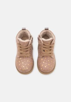 Friboo Stivaletti StringatiPink Bambini Stivali F5713I0DF-J11 -Offerta Economica Moda Bambini b88e6b07c4ea48ee89d6452d70ccb697