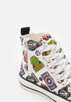 Friboo Marvel Avengers - Sneakers Alte - Multi-Coloured -Offerta Economica Moda Bambini c478016fb73a42d4a9be7c855e053952