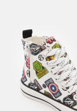 Friboo Marvel Avengers - Sneakers Alte - Multi-Coloured -Offerta Economica Moda Bambini c478016fb73a42d4a9be7c855e053952 scaled