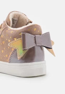 Friboo Stivali Alti - Pink -Offerta Economica Moda Bambini dca8149acd384be7a5070139d41fad1e scaled