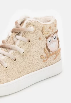 Friboo Sneakers Alte - Gold -Offerta Economica Moda Bambini ebb1df0877374bfda1d4e059e6765eb6 scaled