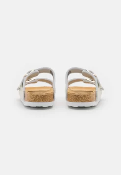 Friboo Ciabattine - Gold 8 Friboo Ciabattine - Gold -Offerta Economica Moda Bambini fb503cdba222422b84d8f92825e3b57a scaled