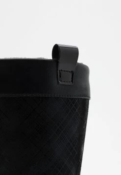 Friboo Stivali AltiBlack Bambini Stivali F5713J02D-Q11 -Offerta Economica Moda Bambini fe86bf31c7b14e41bf63e9376fe9899a